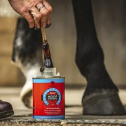 Huile sabot cheval cornucrescine Hoof Dressing - Carr & Day & Martin