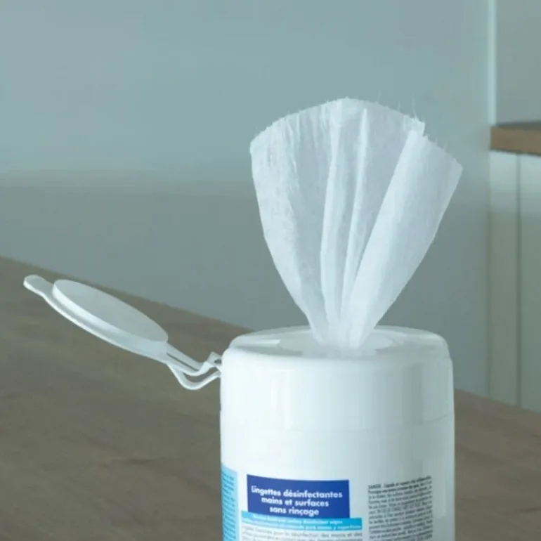 Lingettes désinfectantes écurie virucide multisurfaces ( X100)