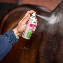 Spray cicatrisant cheval aluminium 200 ml - Bense & Eicke